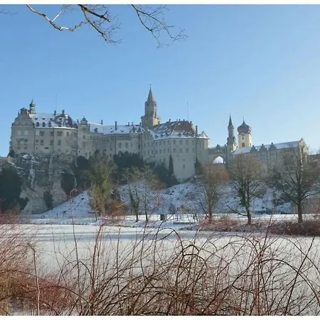 בית נופש Waldraff Comfortable Ostrach