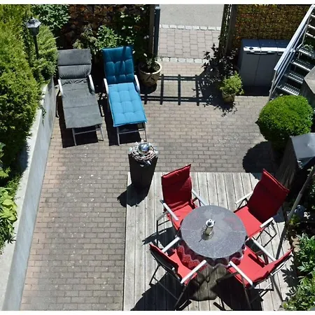 Waldraff Comfortable Ostrach